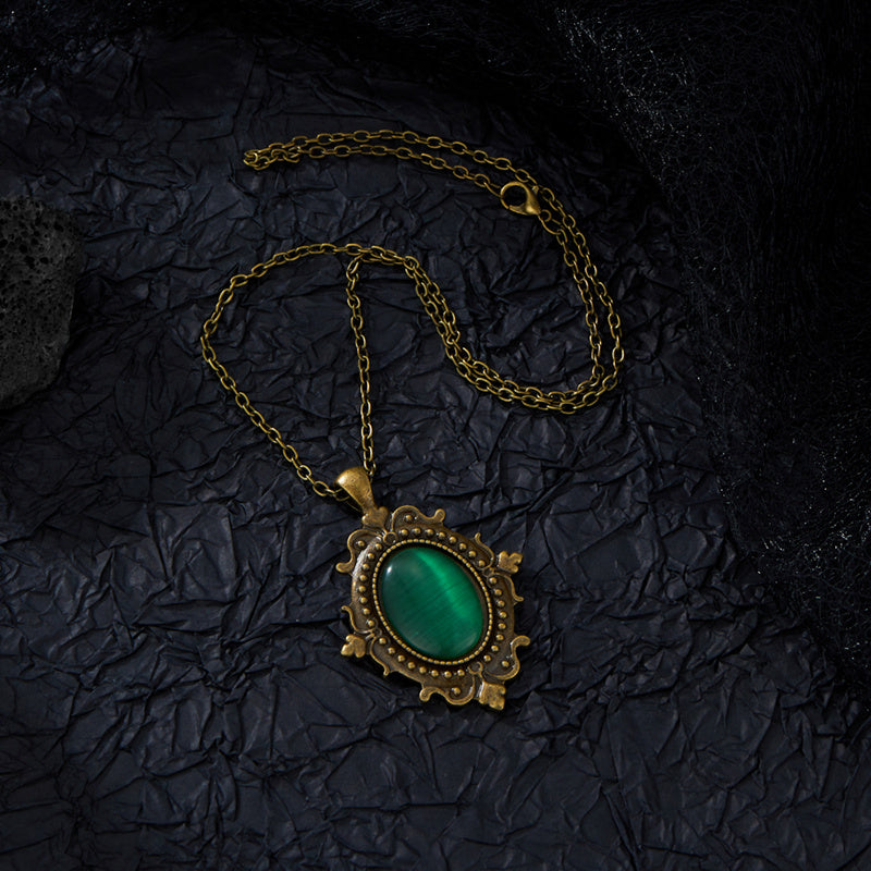 Gothic Retro Pendant Necklace