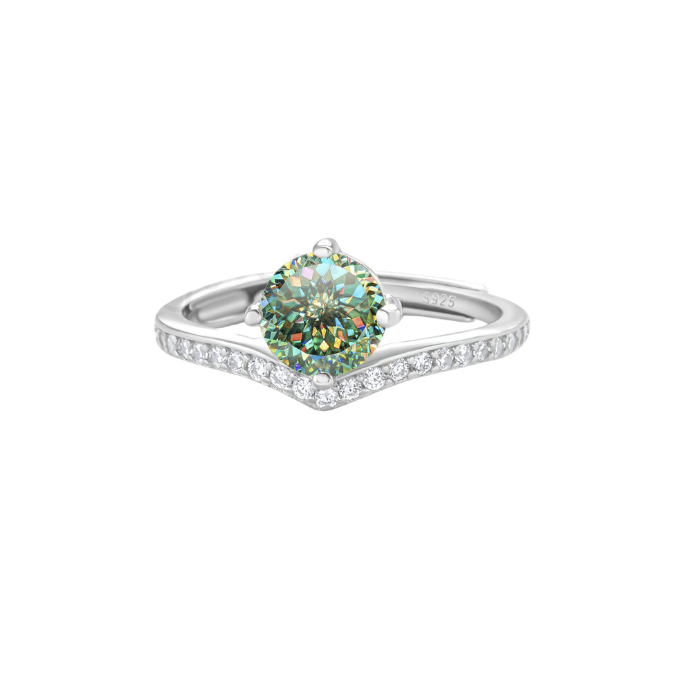 Elegant Round Moissanite Ring