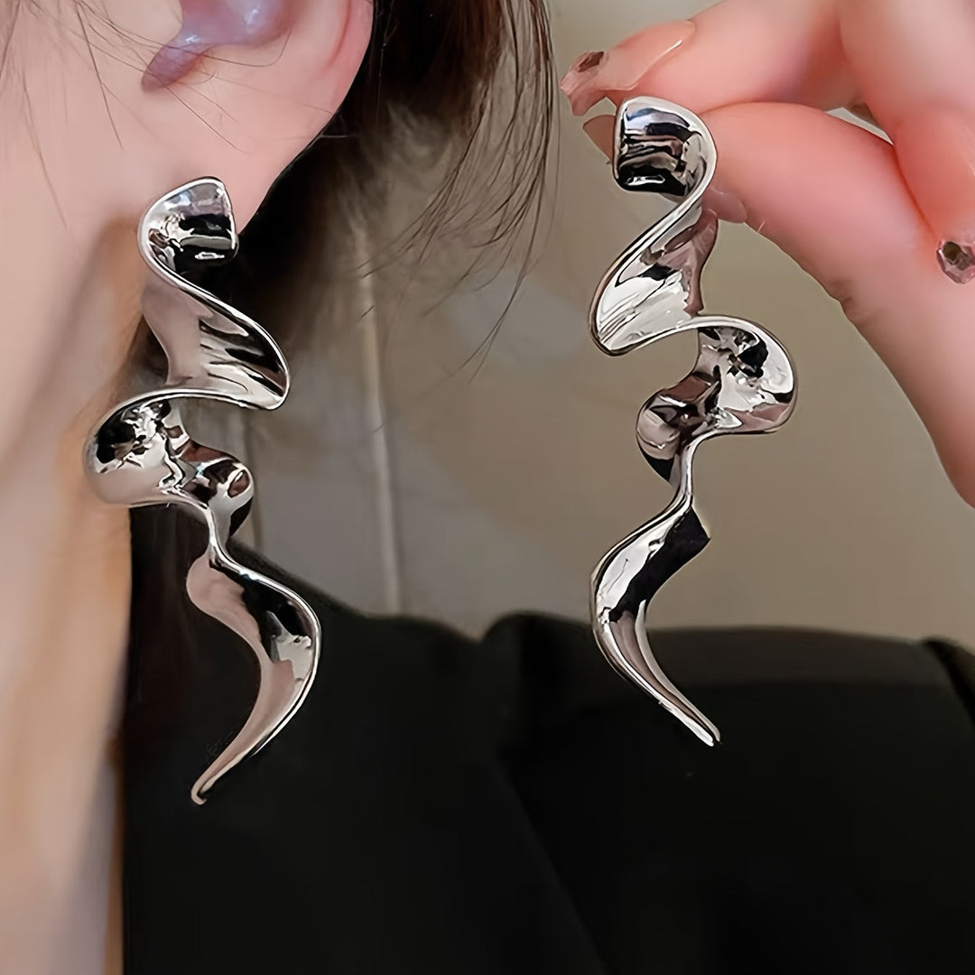 Pair Of French Exaggerated Twists Earrings