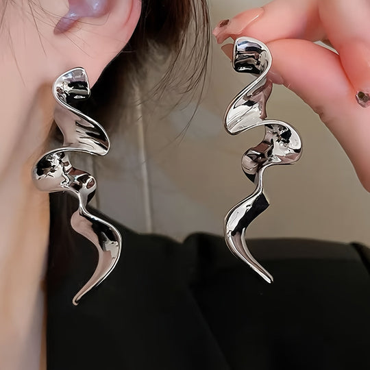 Pair Of French Exaggerated Twists Earrings
