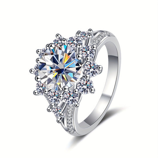 Elegant Moissanite Silver Ring
