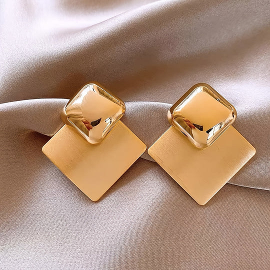 Vintage-Inspired Geometric Square Earrings