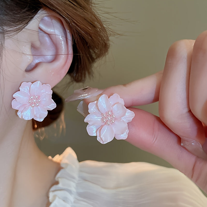 Floral Pearl Stud Earrings
