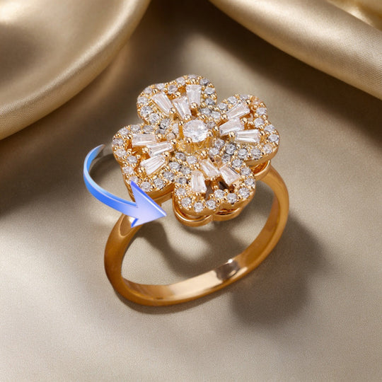 Fashion Clover Stress-Relief Ring