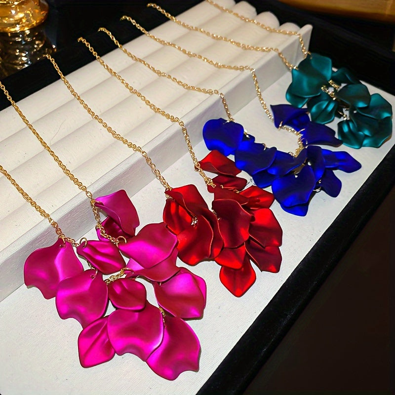 Luxury Elegant Floral Petal Tassel Necklace