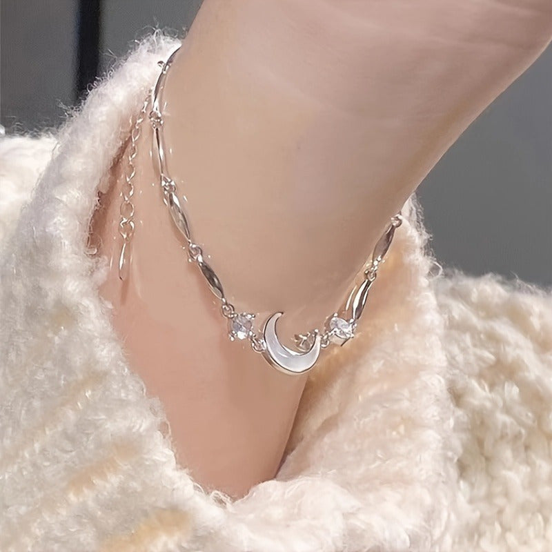 Elegant Star and Moon Zirconia Bracelet