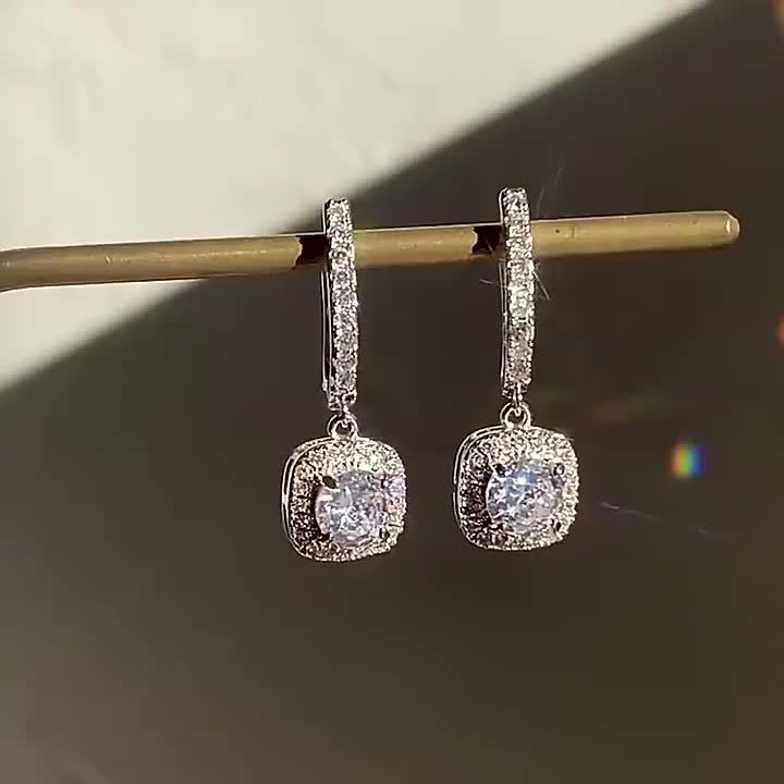 925 Pure Silvery Round Moissanite Earrings