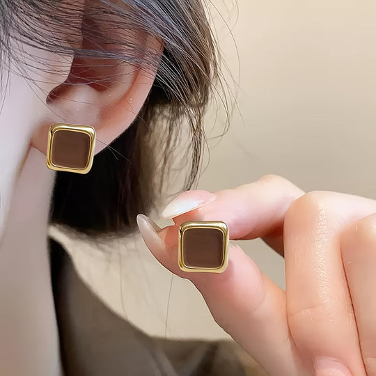 Vintage Elegant Small Square Earrings
