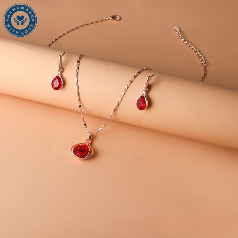Zavina Morarel Jewelry Set
