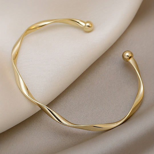 Simple Style Geometric Twisted Bangle