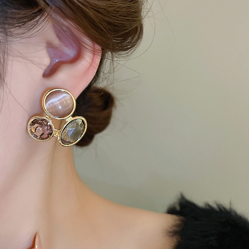 Vintage Style Oval Hollow Earrings