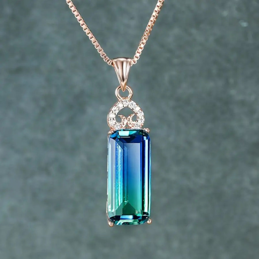 Geometric Heart Zirconia Pendant Necklace