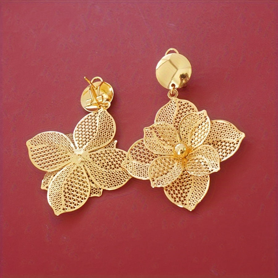 Luxury Flower Pendant Necklace & Earrings Set