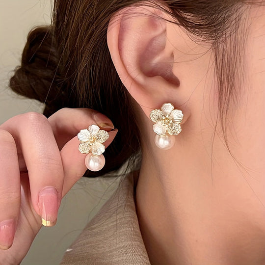 Flower Pendant Drip Oil Earrings