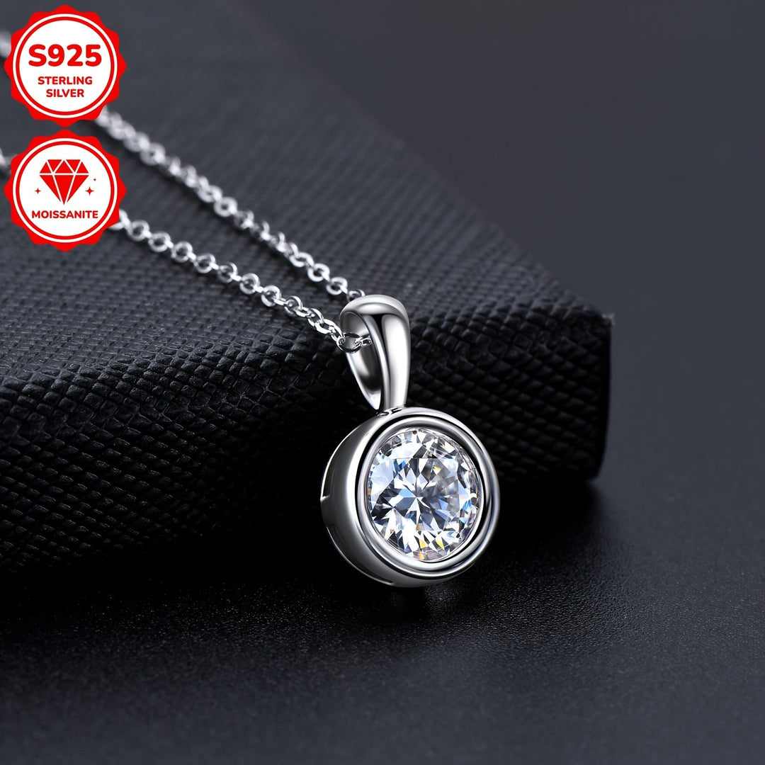 2-Carat 8mm Round Cut Moissanite Pendant Necklace