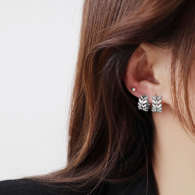 Exquisite Leaf Hoop Earrings