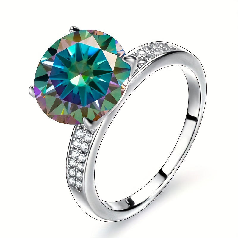 Simple Fashionable Moissanite Ring